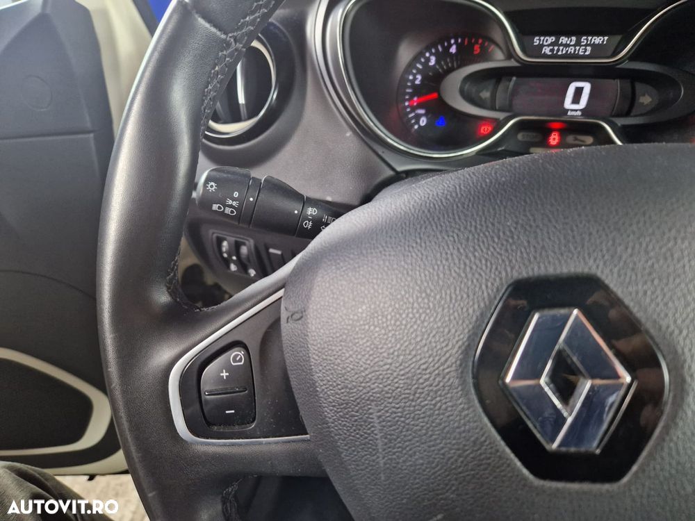 Renault Captur - 14