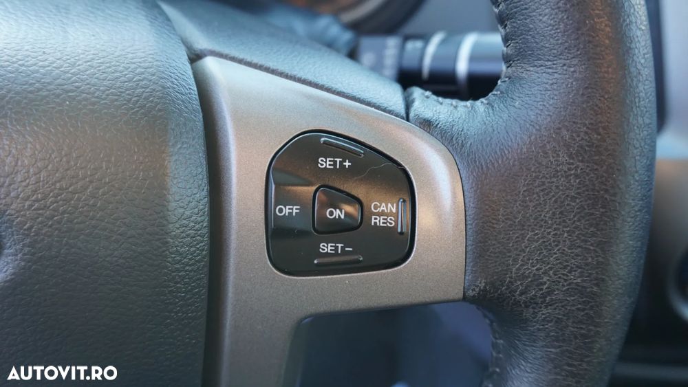 Ford Ranger XLT - 23