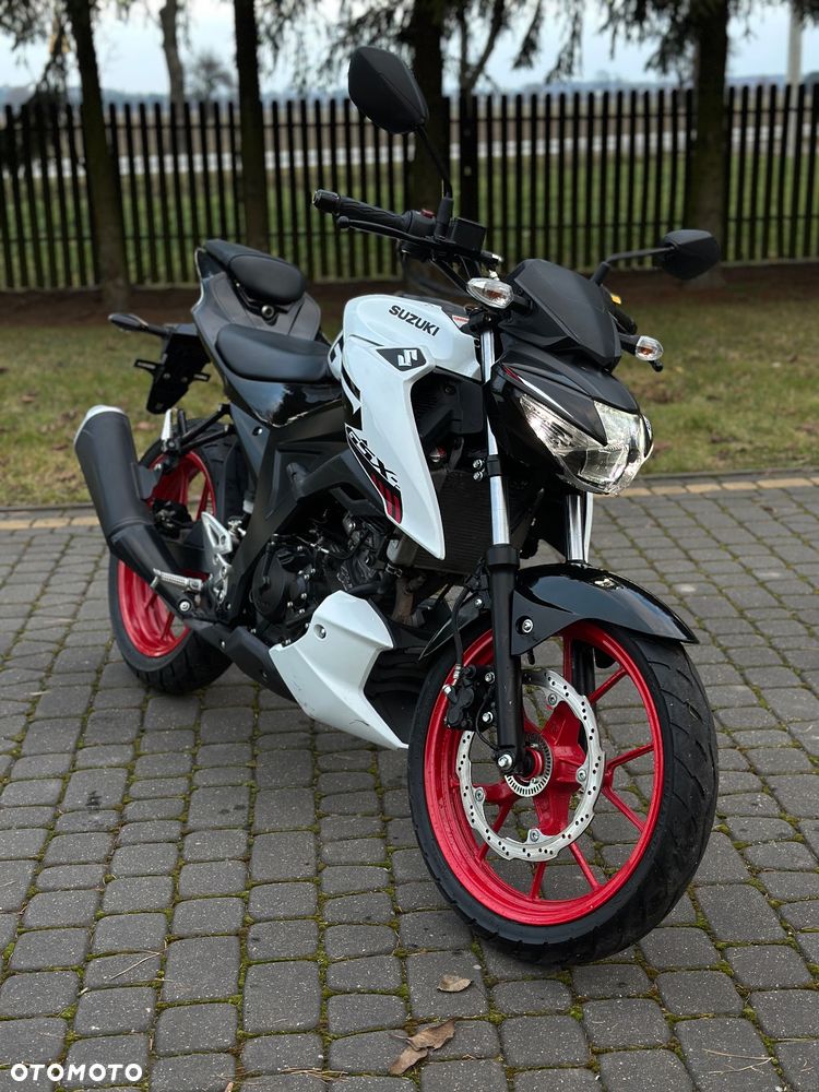 Suzuki GSX - 1