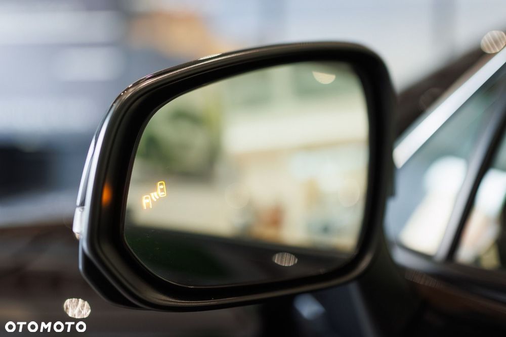 Toyota Corolla Cross - 23