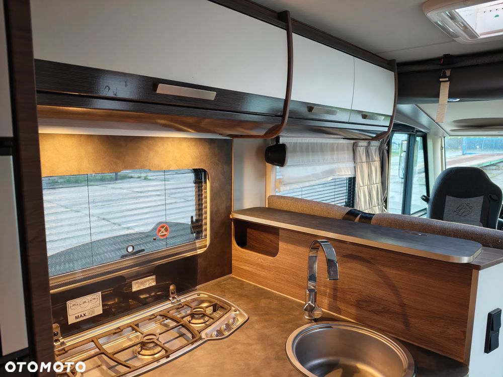 KNAUS Live i700 meg - 27