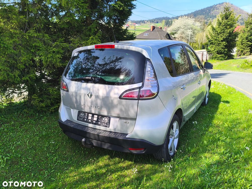 Renault Scenic dCi 110 LIMITED - 6