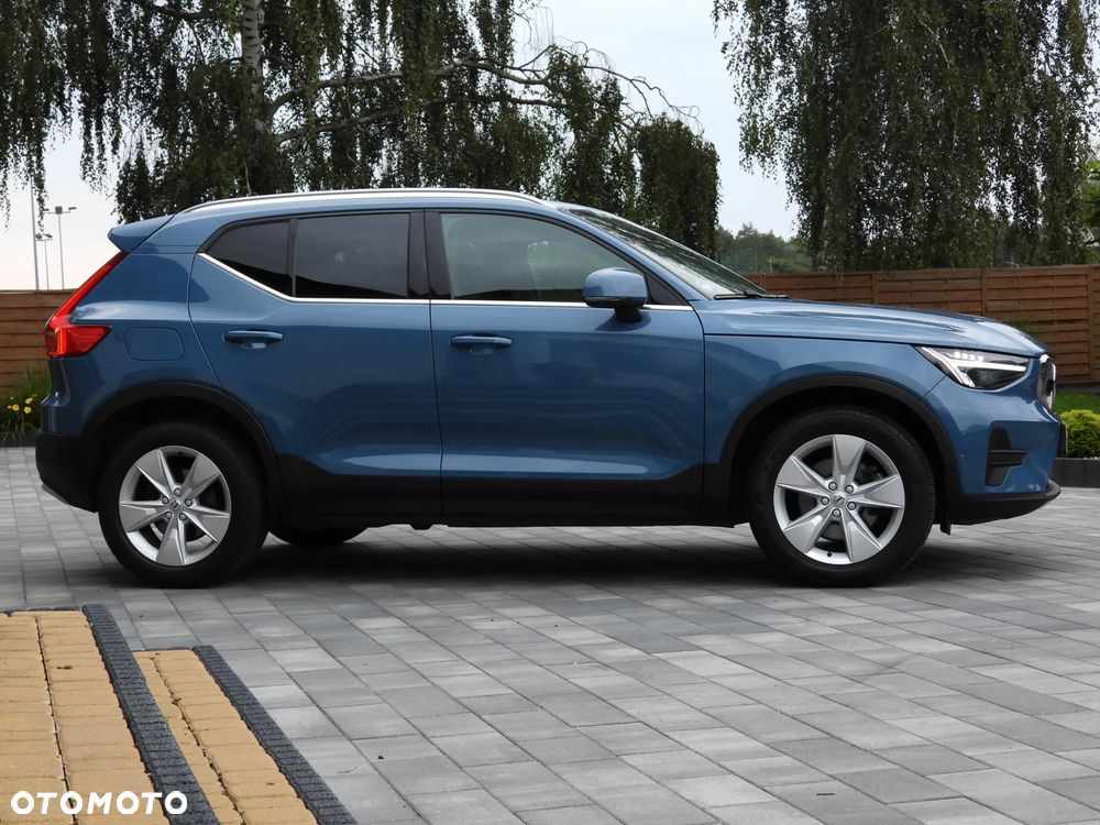 Volvo XC 40 B3 B DKG Plus Bright - 19