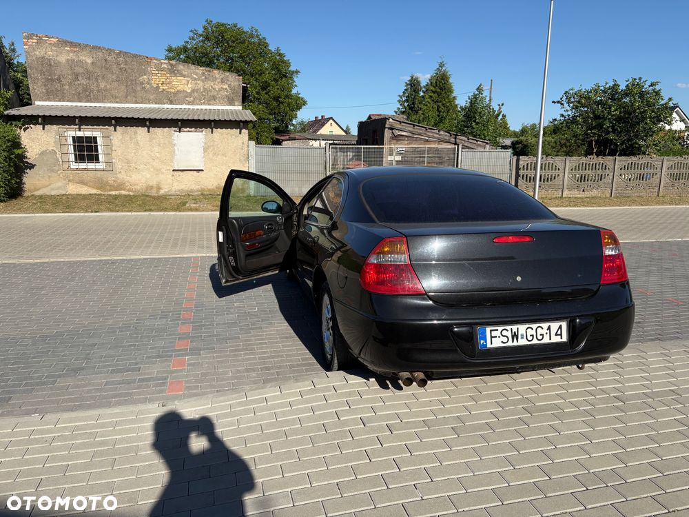 Chrysler 300M - 22