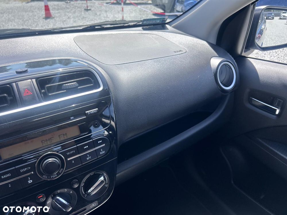 Mitsubishi Space Star 1.2 Intense CVT - 11
