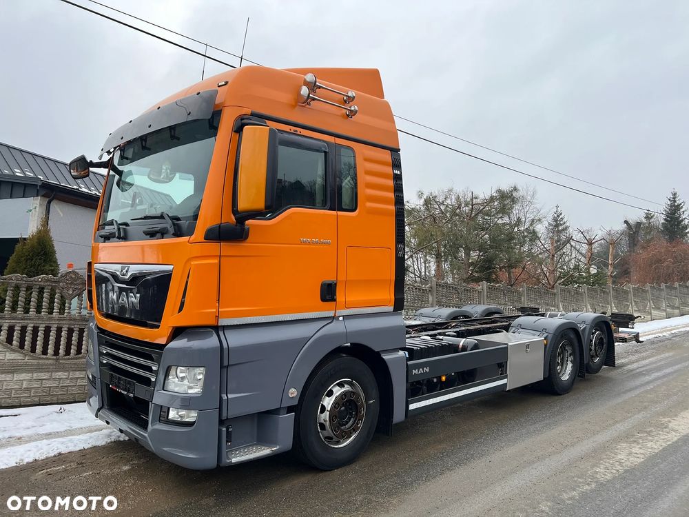 MAN TGX 26.500 * XLX * Euro 6 * INDIVIDUAL * Skrętna Oś * Poduszki Przód Tył * Winda * Rama do Zabudowy * Autolaweta * z Niemiec * Stan PERFEKCYJNY * - 3