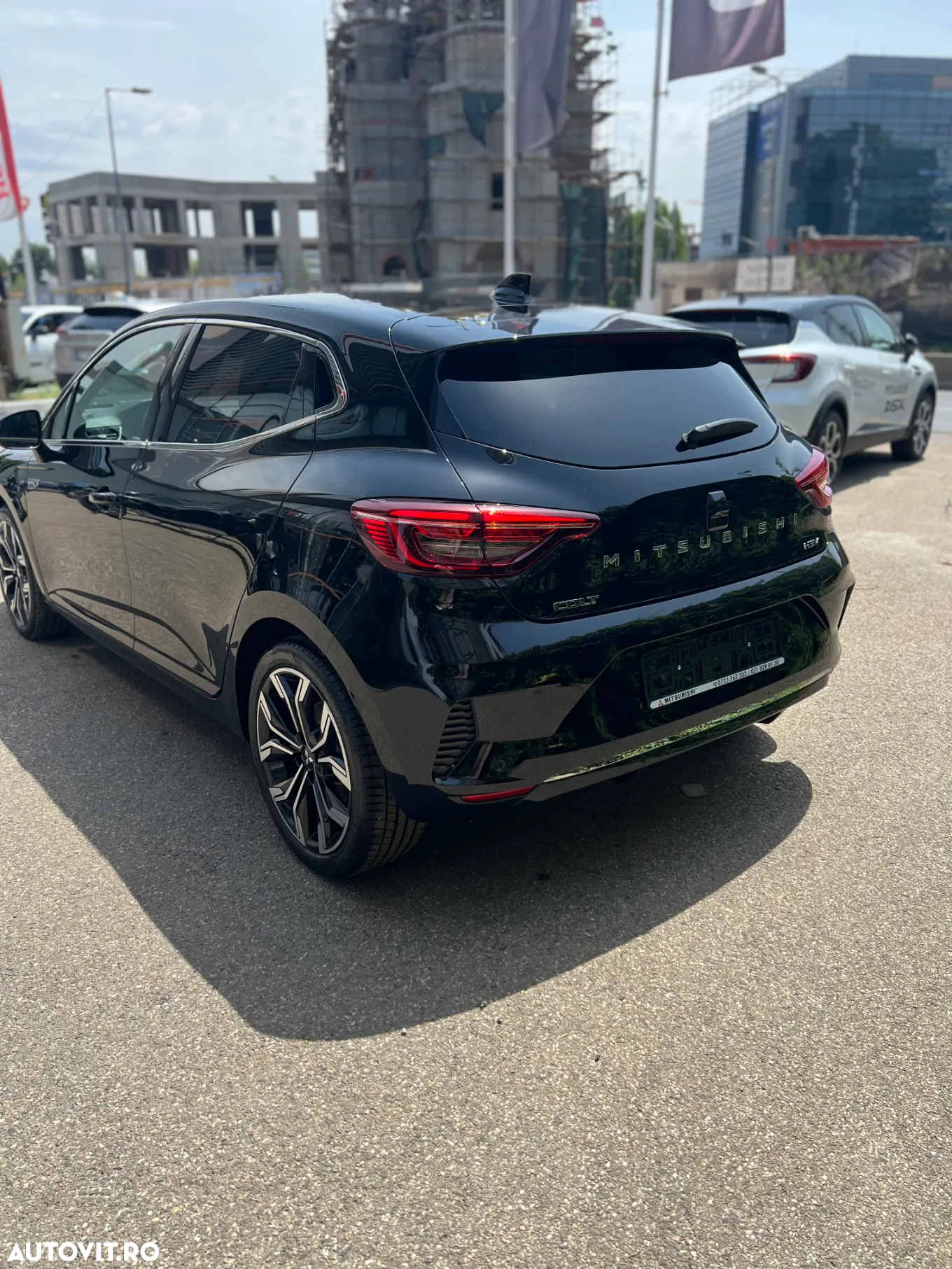 Mitsubishi Colt 1.6 L AT HEV Intense StyleCold - 7