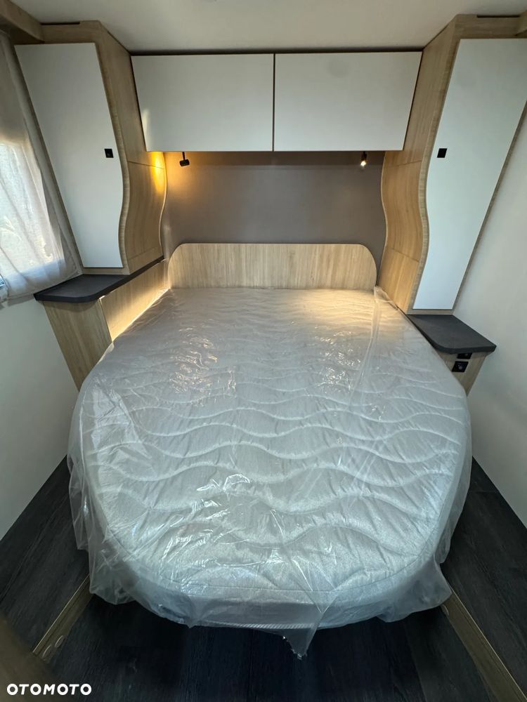 Ford Chausson 788 First Line - 15