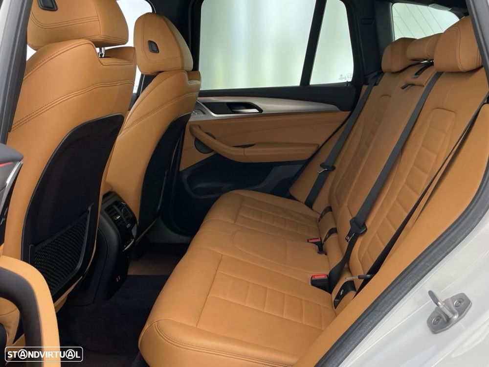 BMW X3 M40 d - 12