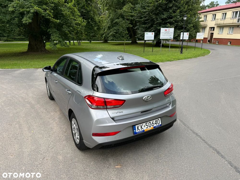 Hyundai i30 1.5 DPI Modern - 9