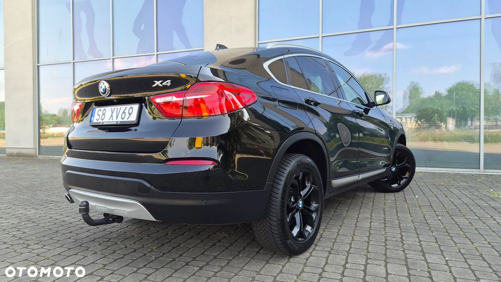 BMW X4 xDrive20i xLine - 13