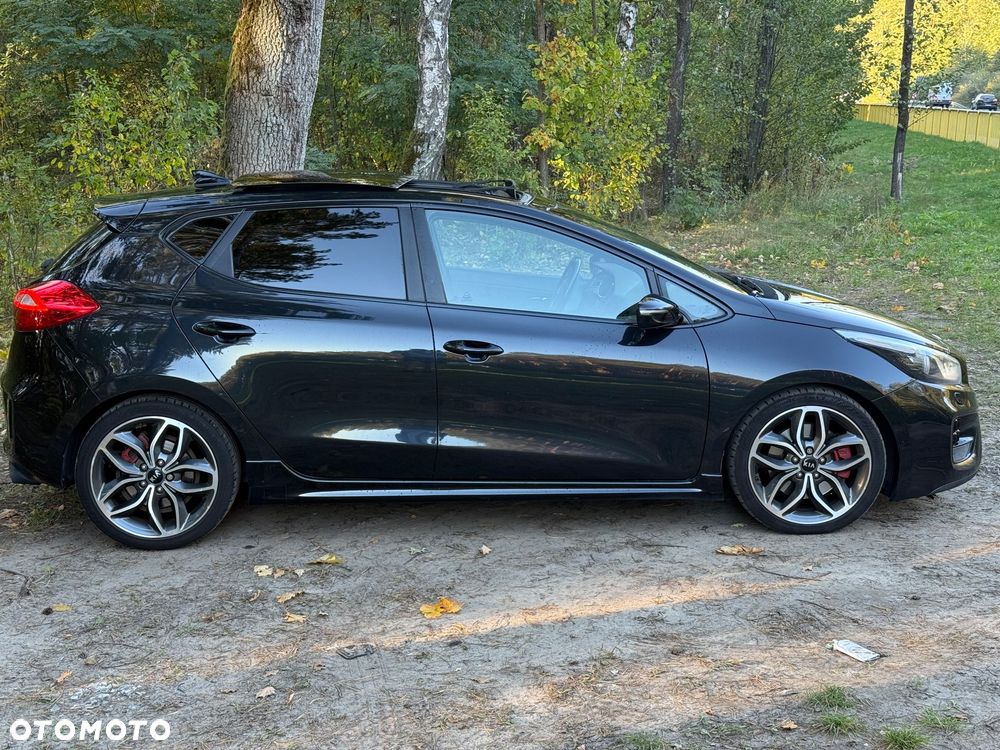 Kia Ceed 1.6 T-GDI GT-Track - 8