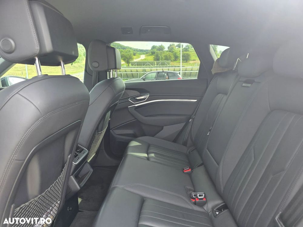 Audi e-tron 50 quattro advanced - 8