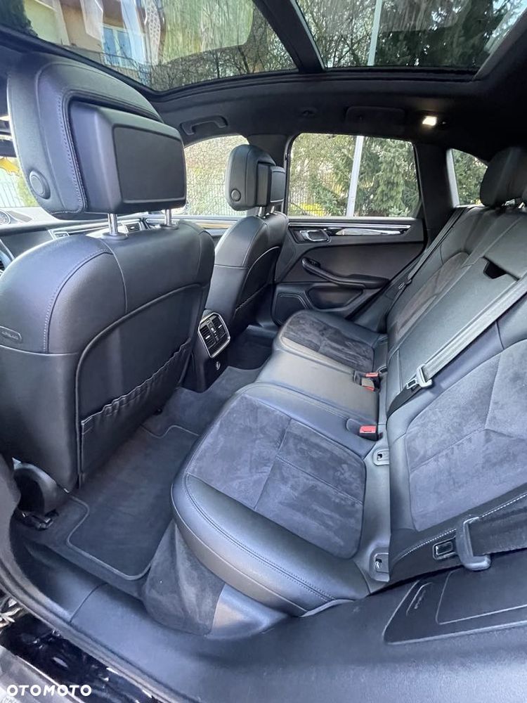 Porsche Macan - 27