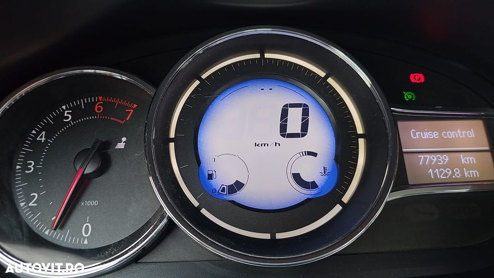 Renault Fluence 2014 photo 4