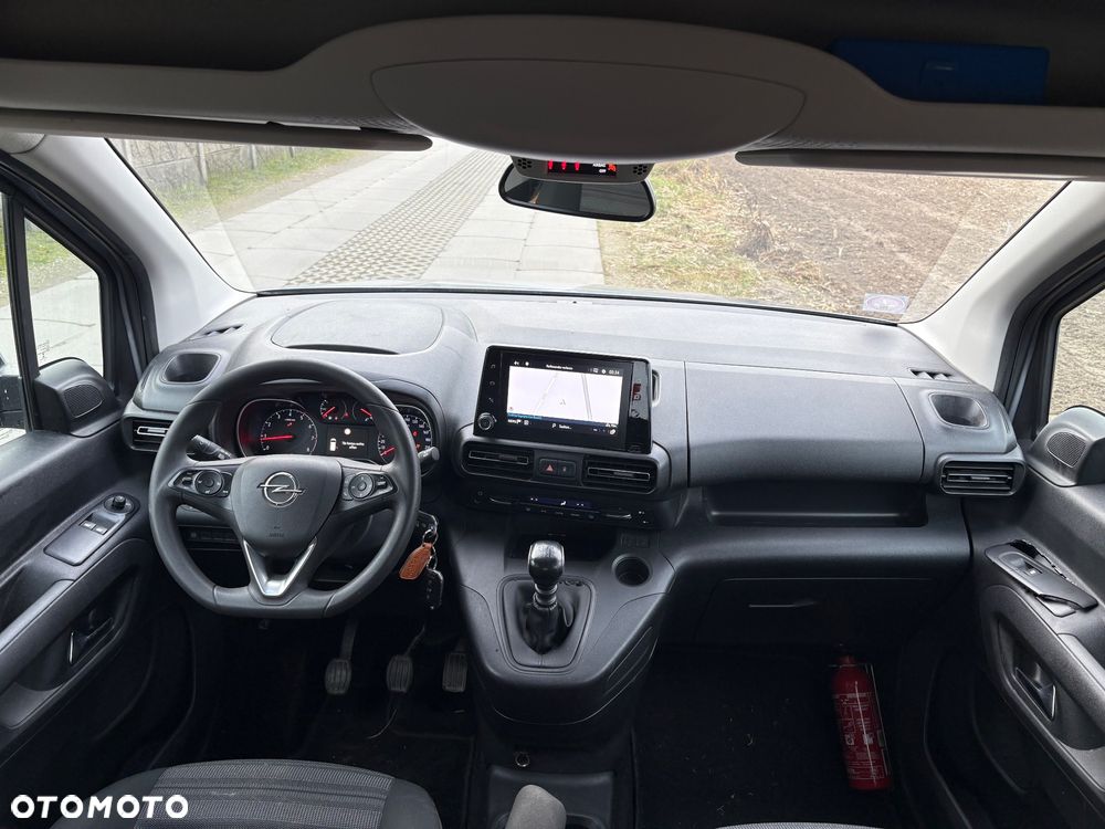 Opel Combo 1.2 Turbo Elite S&S - 11