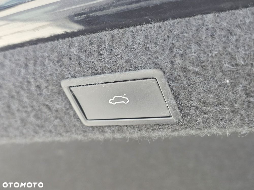 Skoda Octavia 2.0 TDI DSG Selection - 20