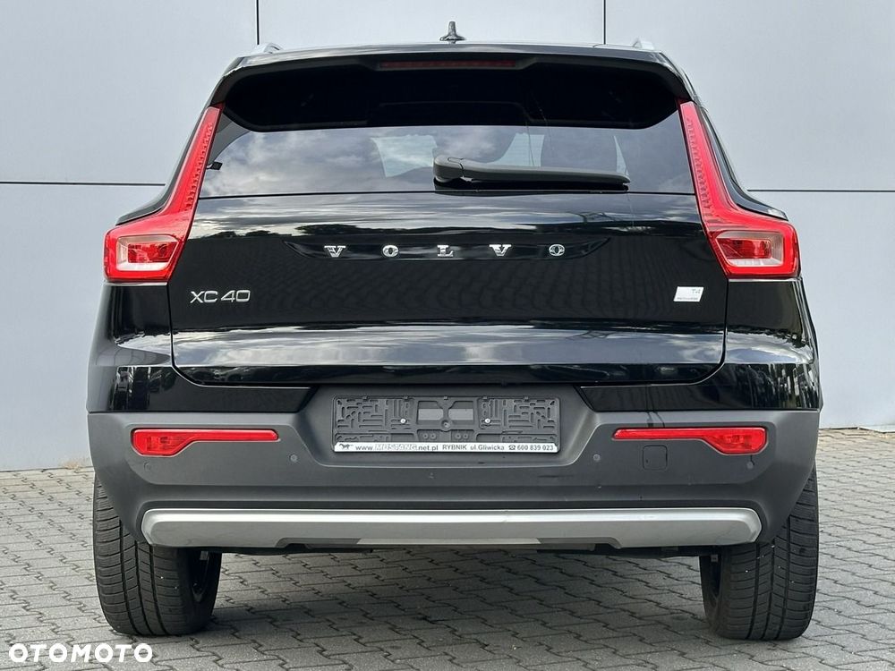 Volvo XC 40 - 12
