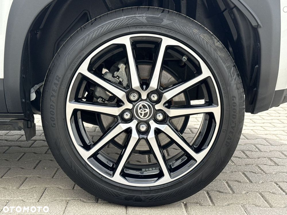 Toyota Yaris Cross Hybrid 1.5 GR Sport - 26