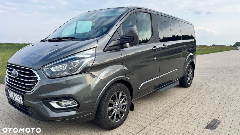 Ford Tourneo Custom - 3