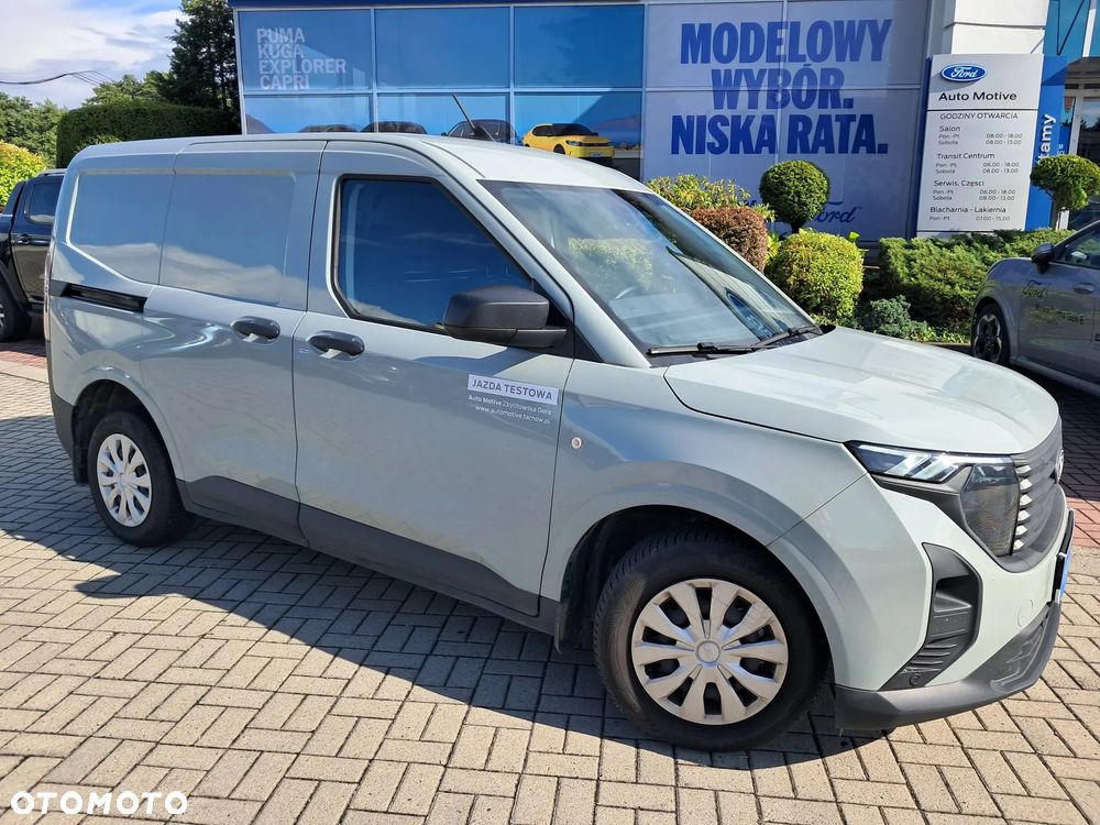 Ford Transit Courier - 2