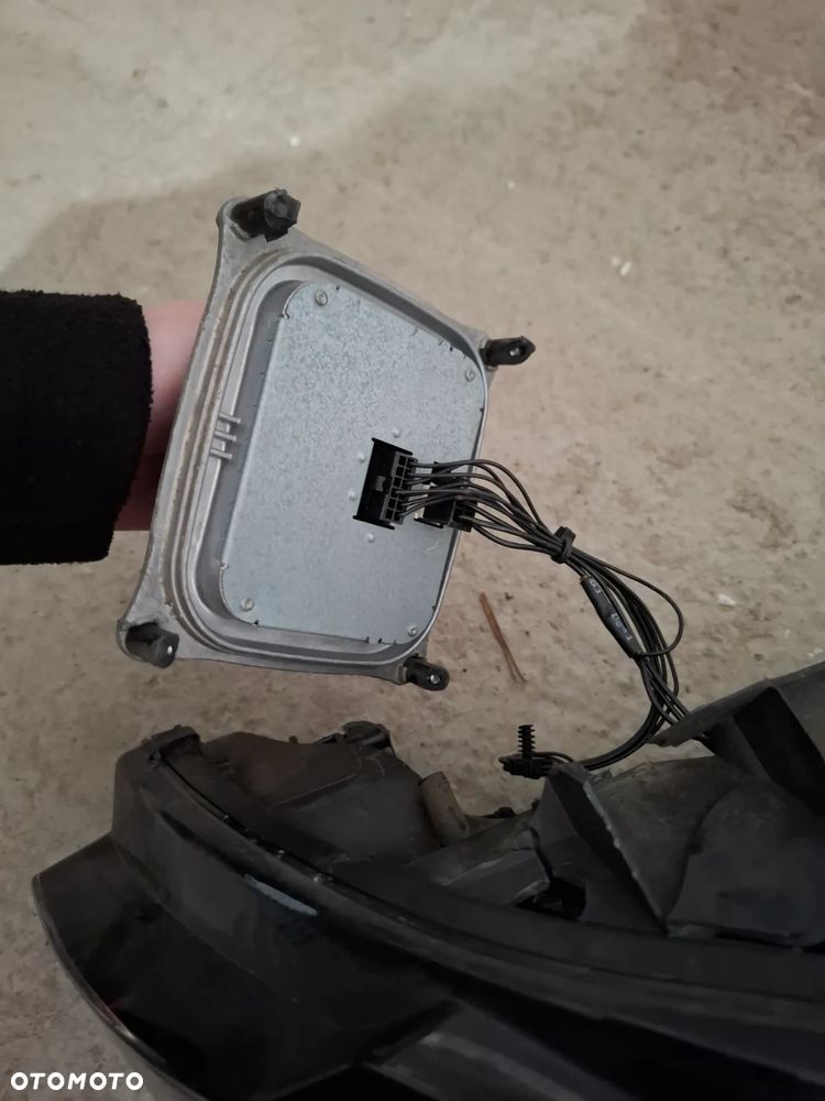 Lampa lewa przednia Peugeot 308 T9 030128723103 - 6