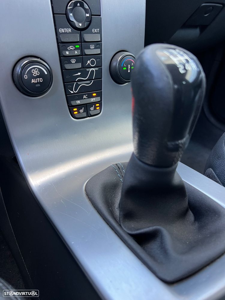 Volvo C30 1.6 D Drive Momentum - 39