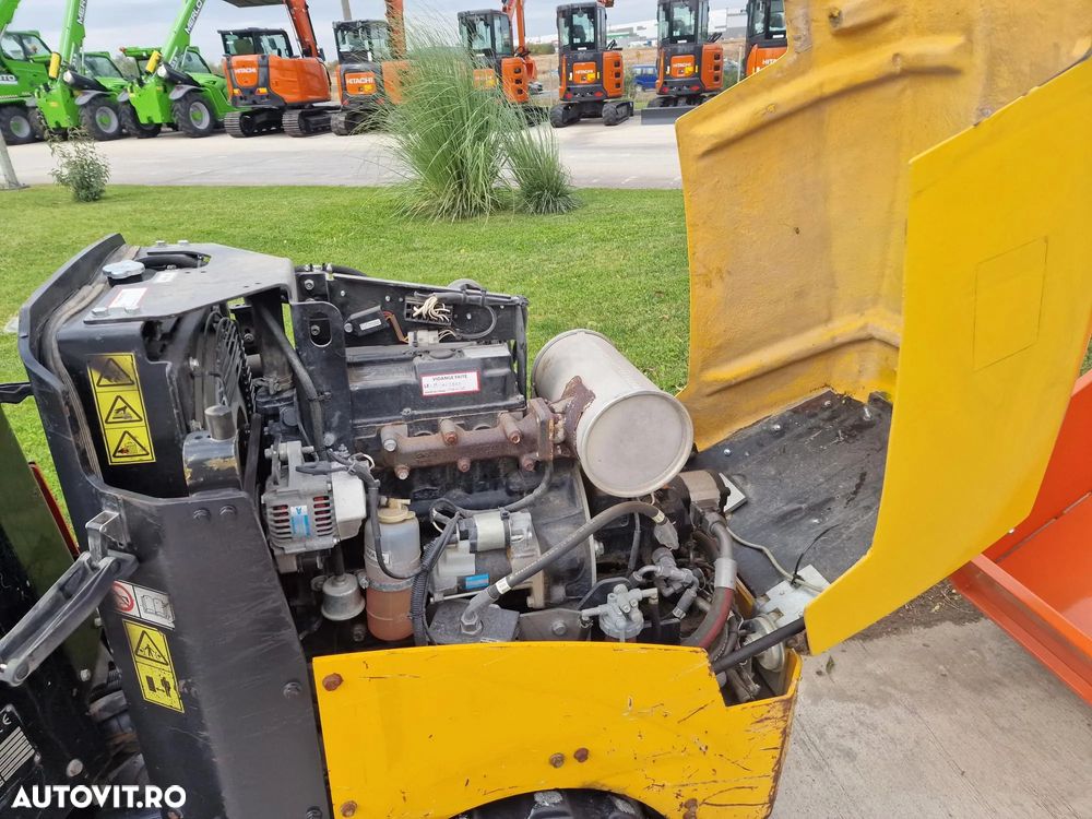 Ammann AMMANN 15.75, 1,5t, RADIOCOMANDA, lat tambur 0,8m, 2018, 491 ore functionare, tamburi tip picior de oaie 80% ok, lung 2,23m, inaltime 1,2m, latime 0,8m, motor YANMAR 14,8kW, STARE FOARTE  BUNA, posibilitate leasing-PROMOTIE 11.900 EUR+Tva - 4