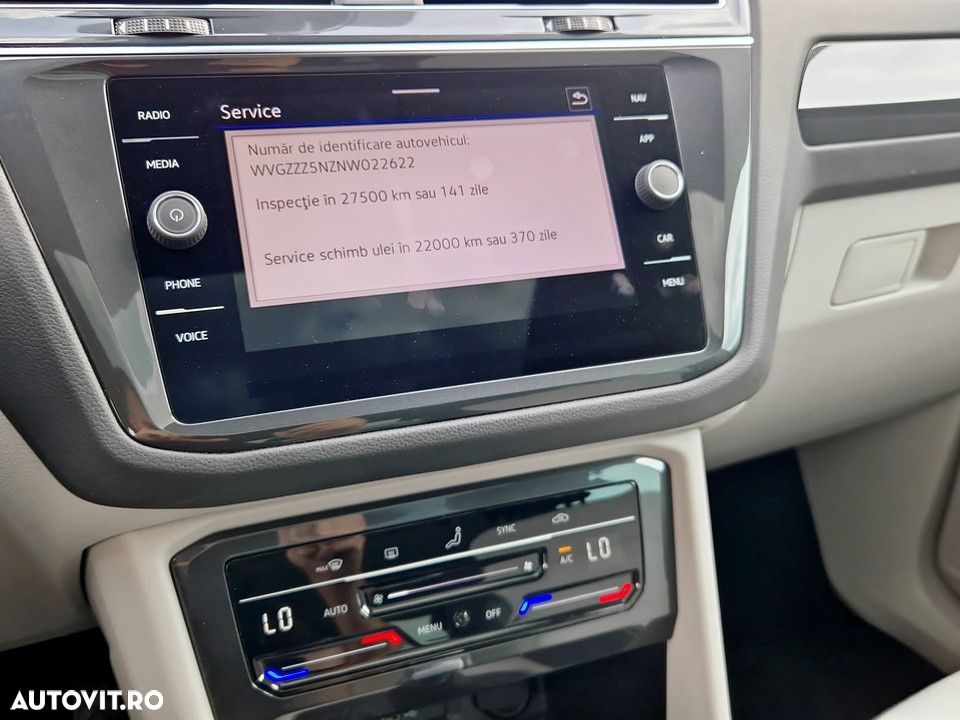 Volkswagen Tiguan 2.0 TDI DSG Life - 24