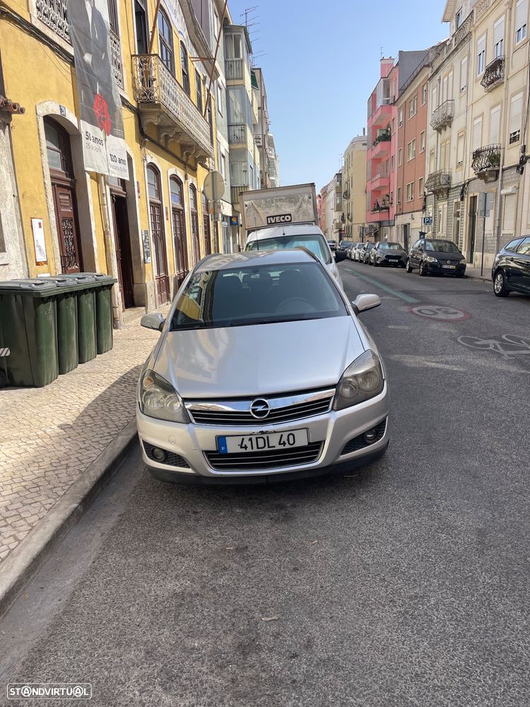Opel Astra 1.3 CDTI Cosmo - 3