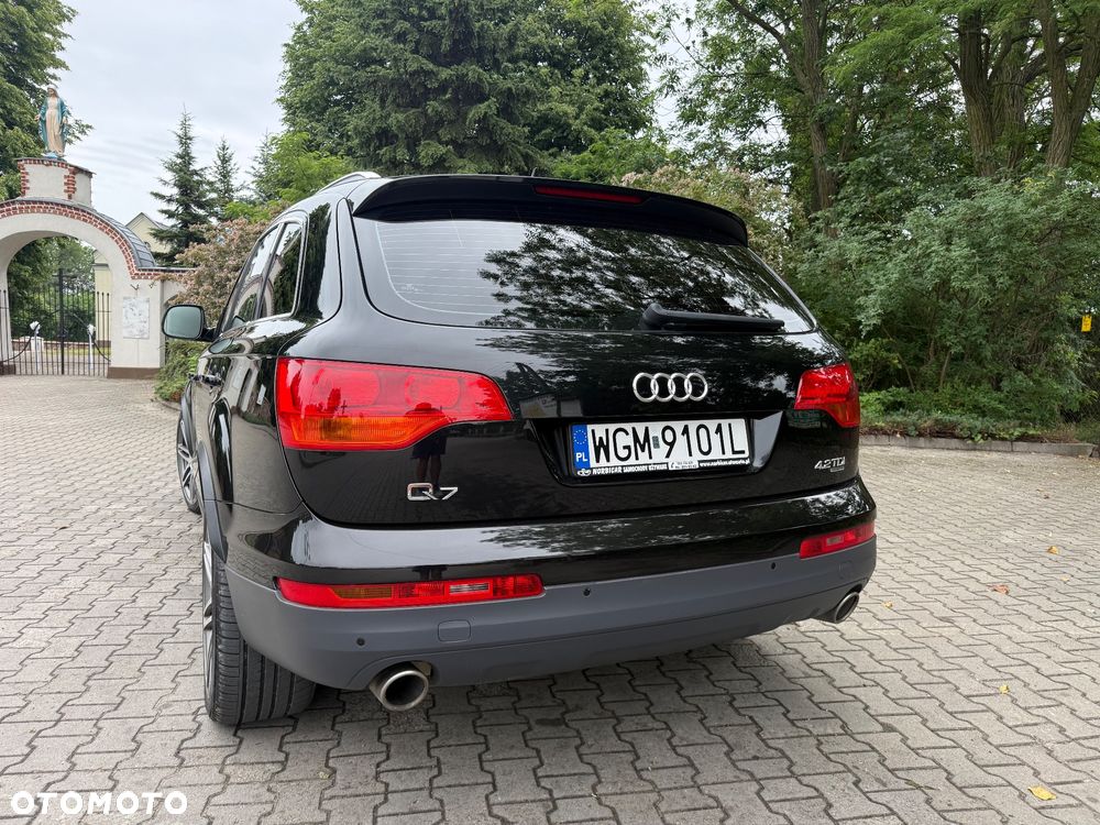 Audi Q7 - 13