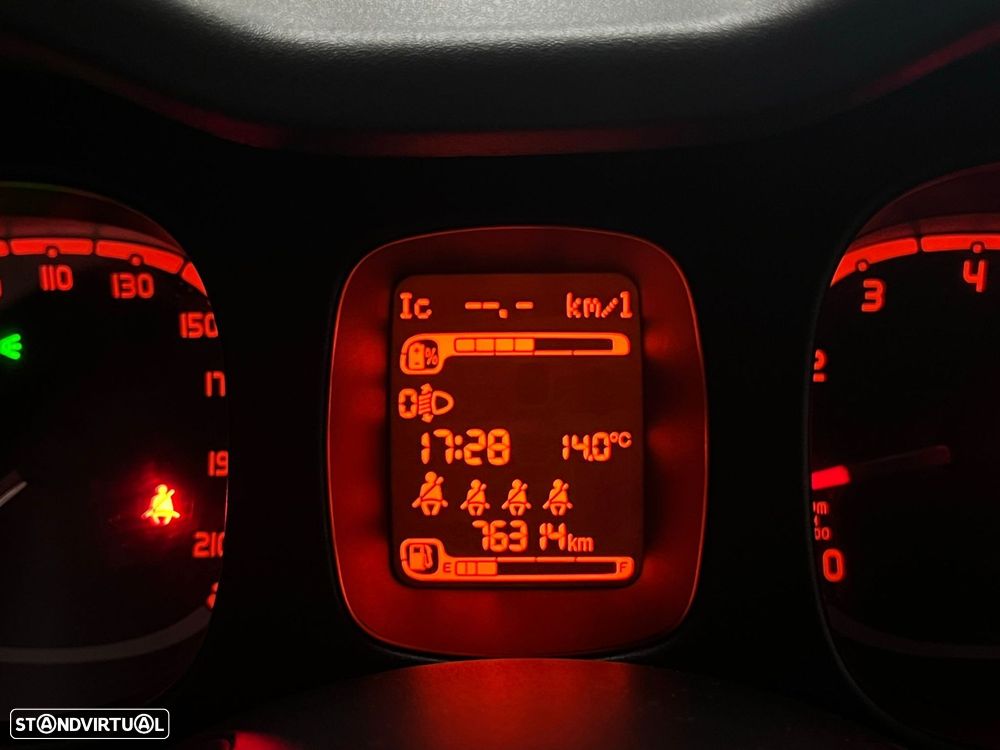 Fiat Panda 1.0 Hybrid City Life - 16