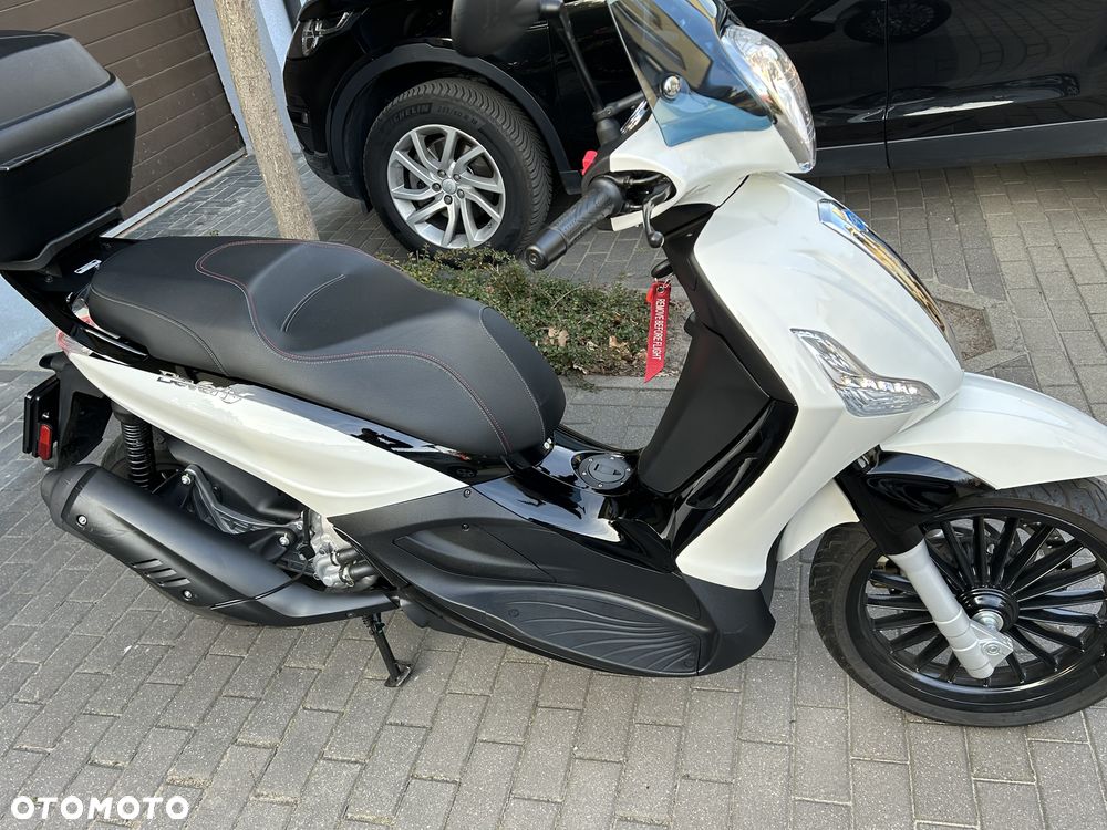 Piaggio Beverly - 11