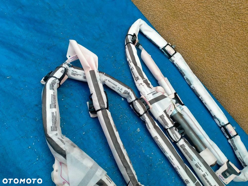 AUDI Q7 4M KURTYNY KURTYNA PRAWA 4M0880742 LEWA 4M0880741 - 4