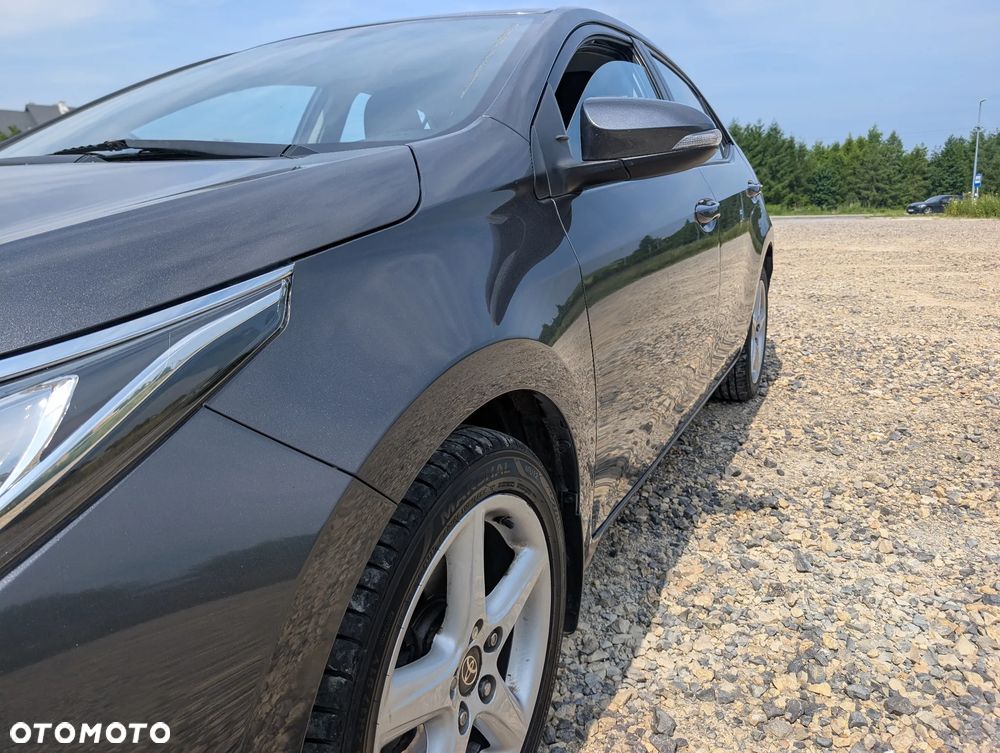 Toyota Corolla 1.6 Premium - 39
