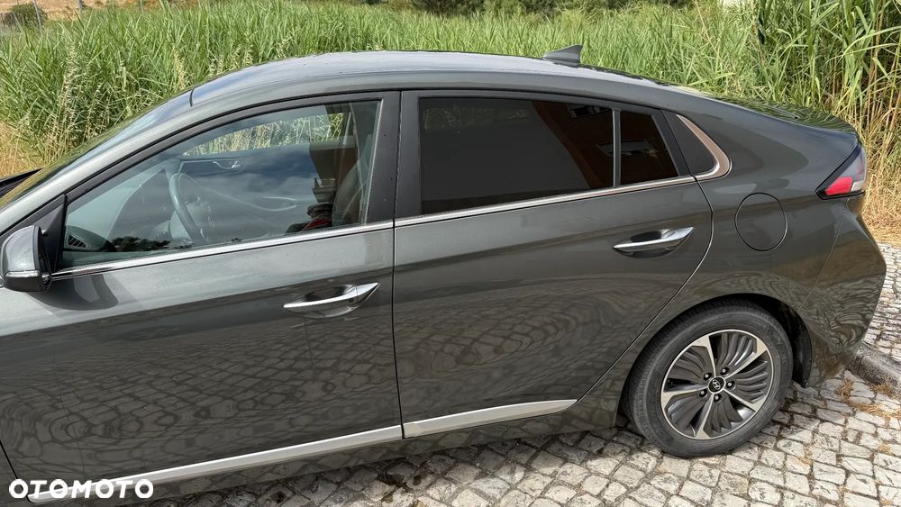 Hyundai IONIQ Plug-in hybrid Platinum - 5