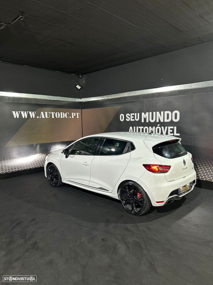 Renault Clio 1.6 T RS EDC - 8