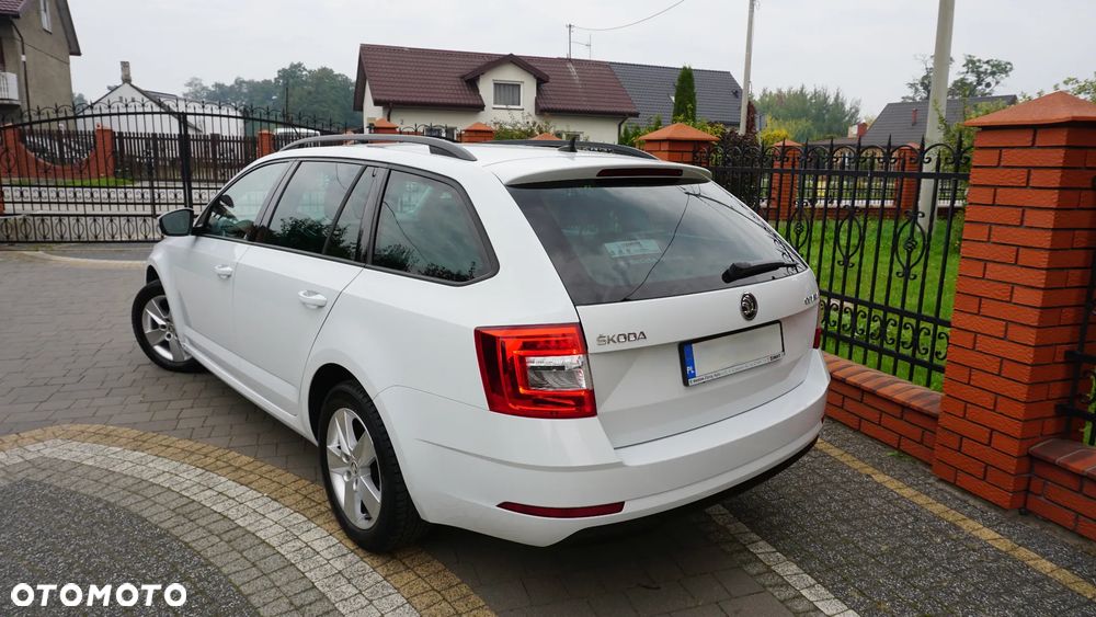 Skoda Octavia 1.6 TDI SCR Ambition - 7