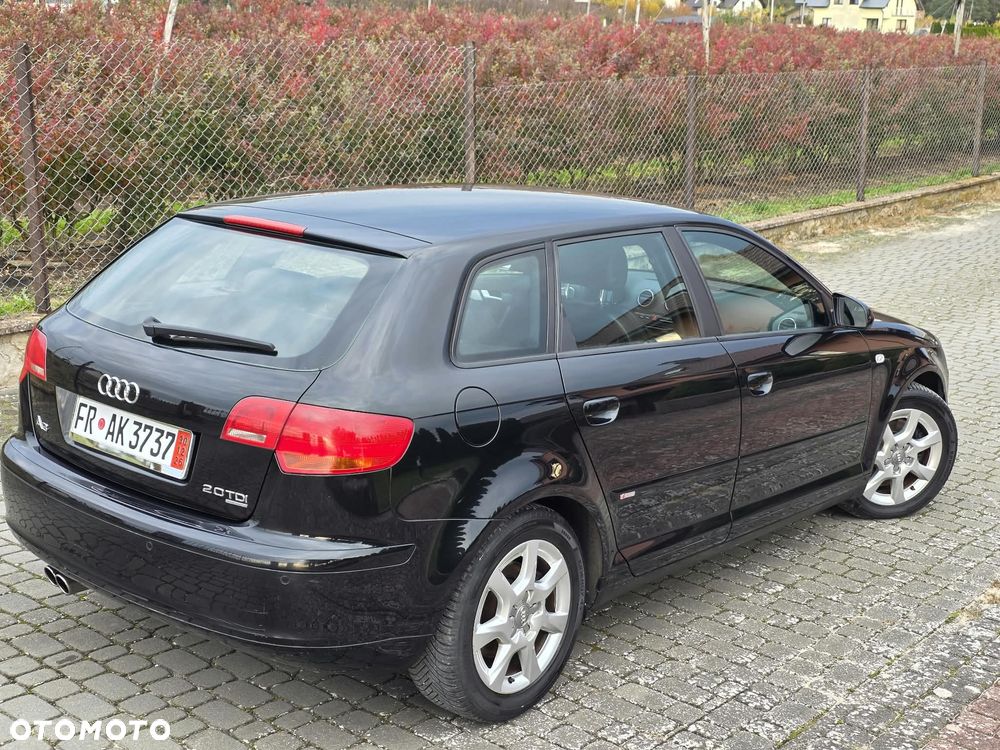Audi A3 Sportback - 6