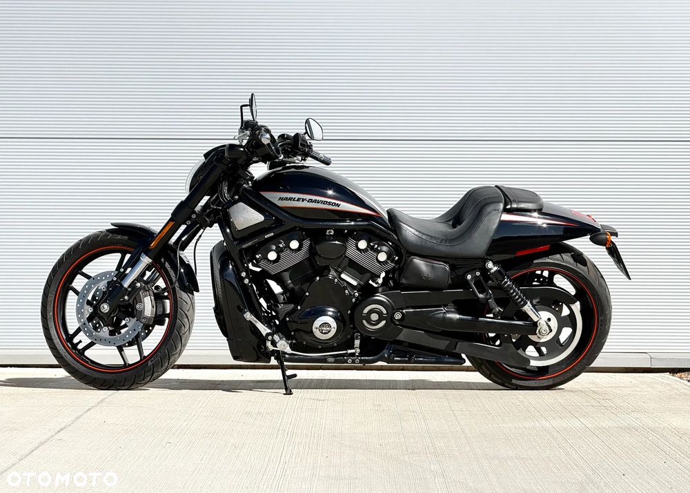 Harley-Davidson V-Rod Night Rod - 8