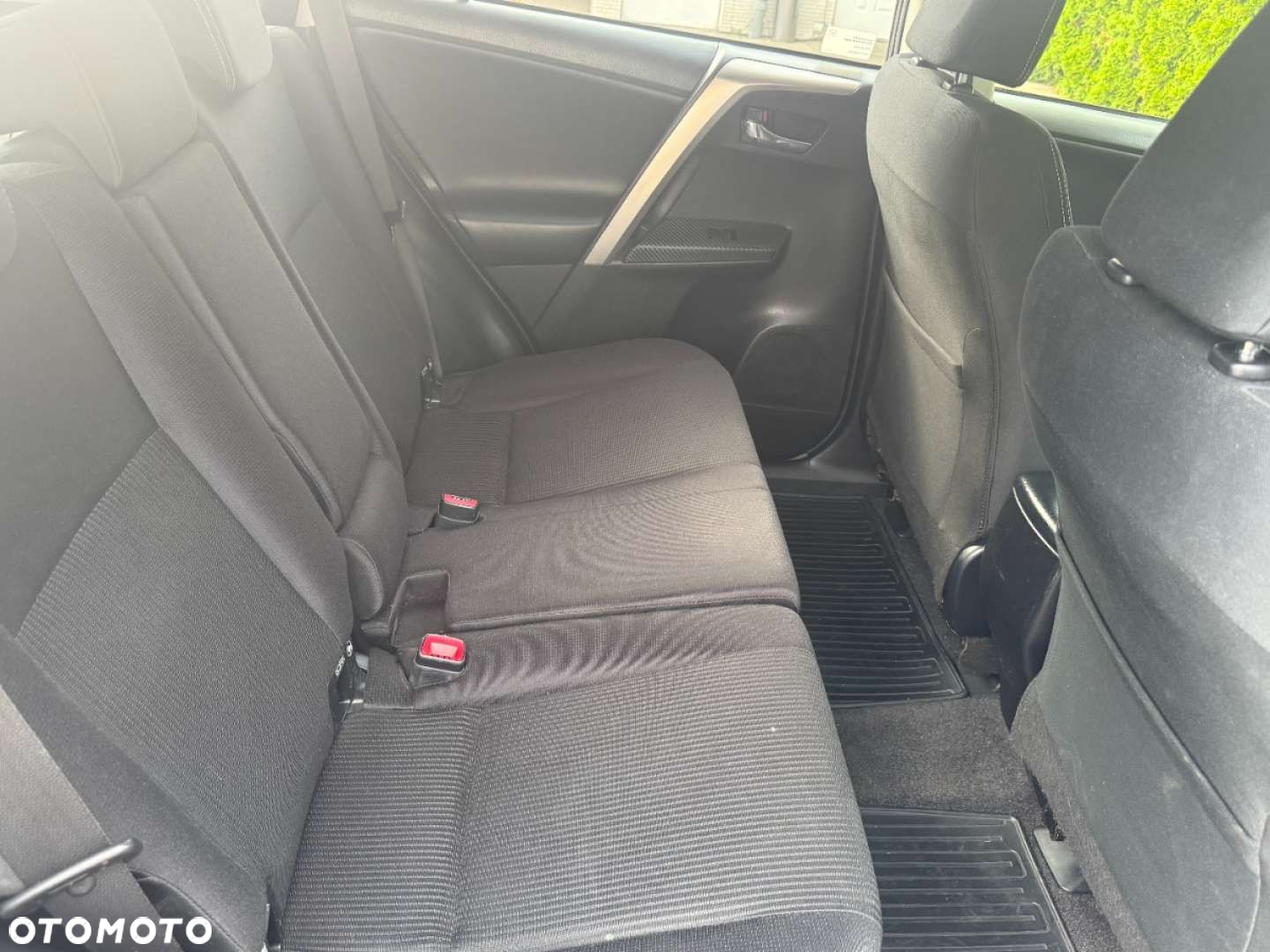 Toyota RAV4 - 26