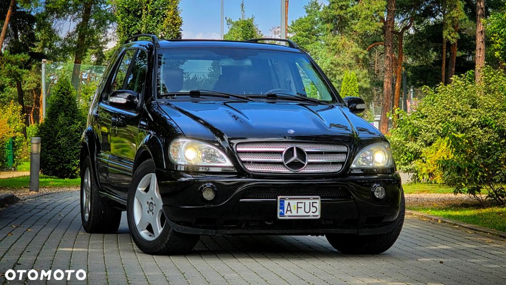 Mercedes-Benz ML 55 AMG - 1
