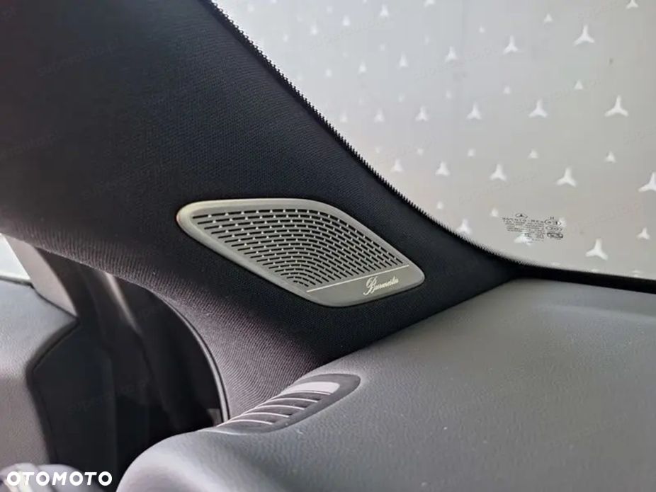Mercedes-Benz CLA - 13