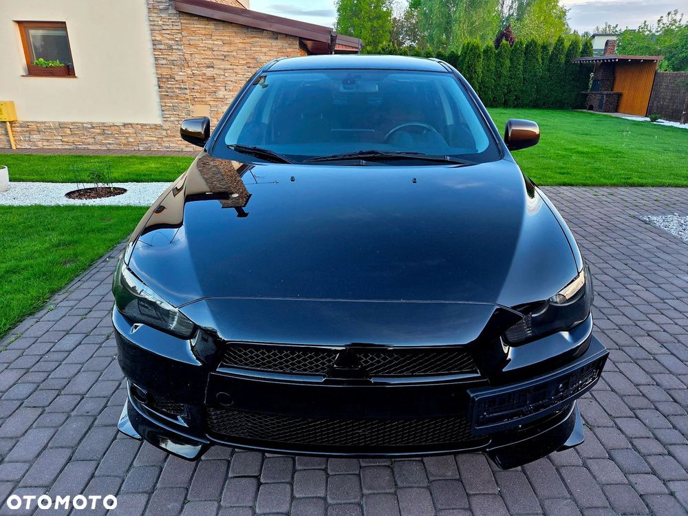 Mitsubishi Lancer - 9