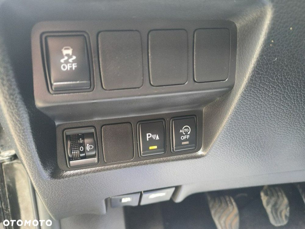 Nissan X-Trail - 23