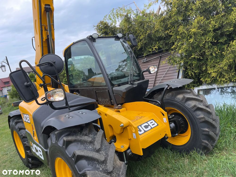 JCB Ładowarka teleskopowa Jcb 535-95 Rok 2016 Bardzo ładny stan Piękna Tylko 6300 MTG PRZEBIEG - 13