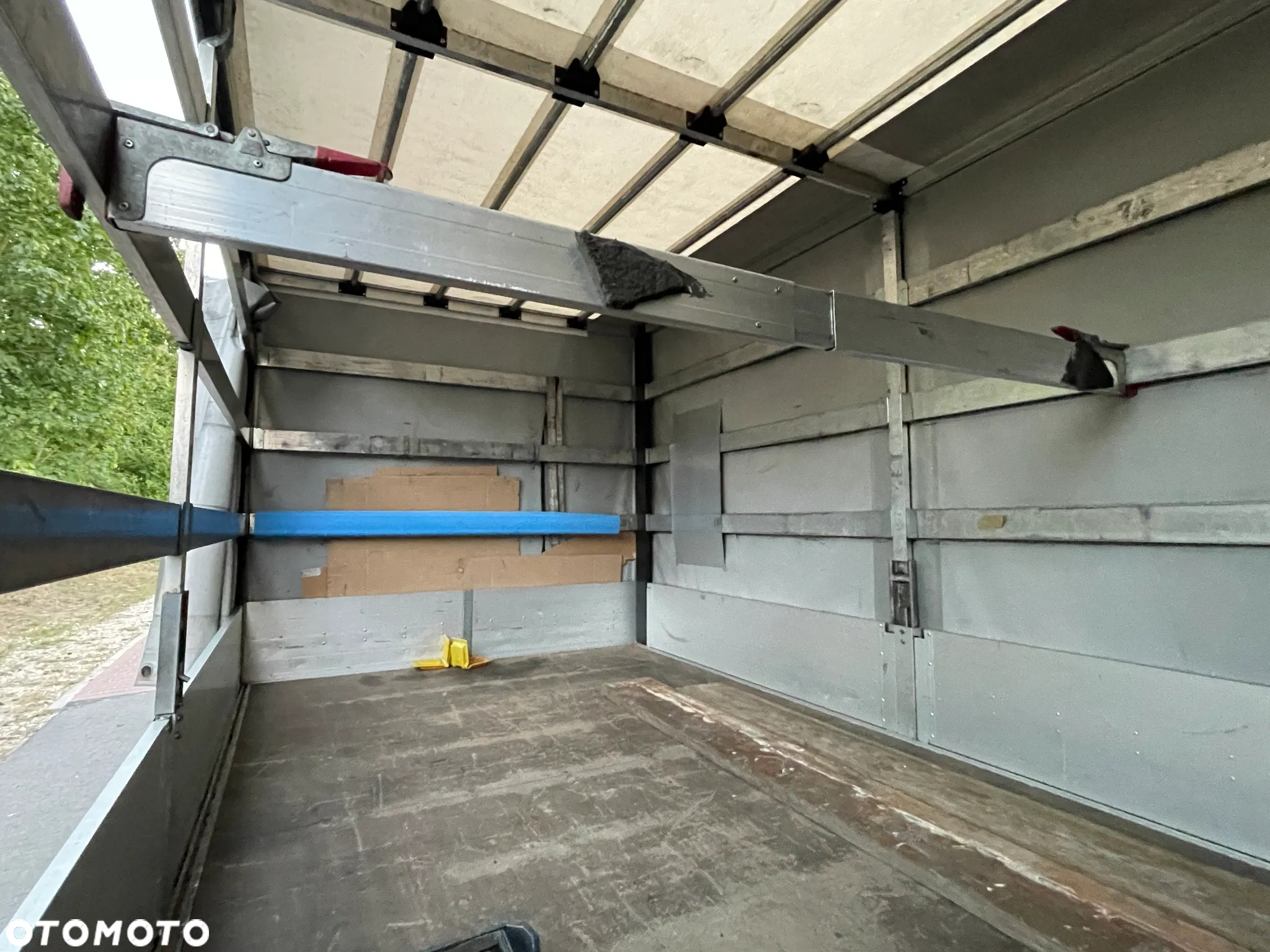 Mercedes-Benz SPRINTER - 15