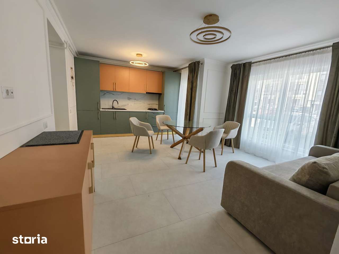 Apartament 2 camere Lisaura de vanzare — fotografia 1