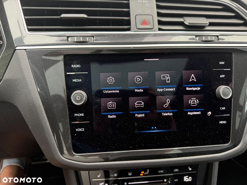 Volkswagen Tiguan 2.0 TSI 4Mot R-Line DSG - 28
