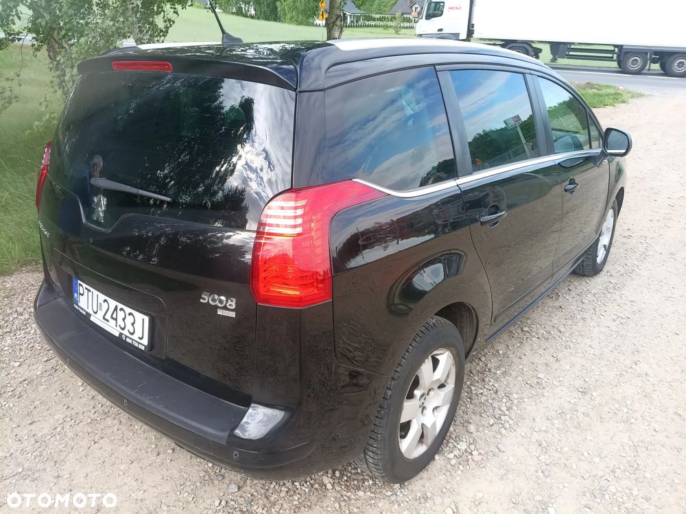 Peugeot 5008 1.6 HDi Style 7os - 4